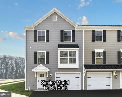 8183 Lenker Dr Unit #2601, Harrisburg