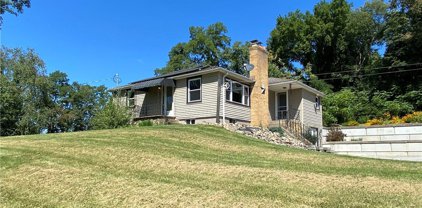 15291 Millersburg Road SW, Navarre