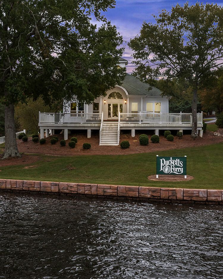 Pucketts Ferry Real Estate