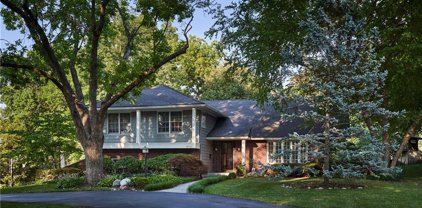 8615 Juniper Lane, Prairie Village