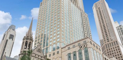 132 E Delaware Place Unit #6204, Chicago