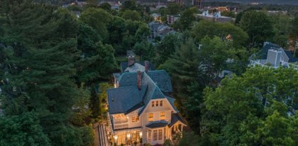 10 Franklin Pl, Morristown Town
