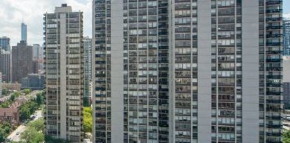 1460 N Sandburg Terrace Unit #804, Chicago