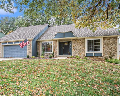 7514 Caenen Lake Road, Lenexa