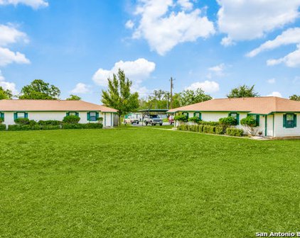 182 Joiner Dr, Bandera