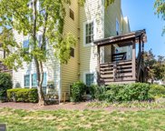 10107 Oakton Terrace   Road, Oakton image