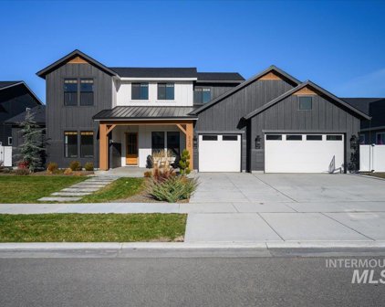 8440 W Sparks Lake Dr, Boise