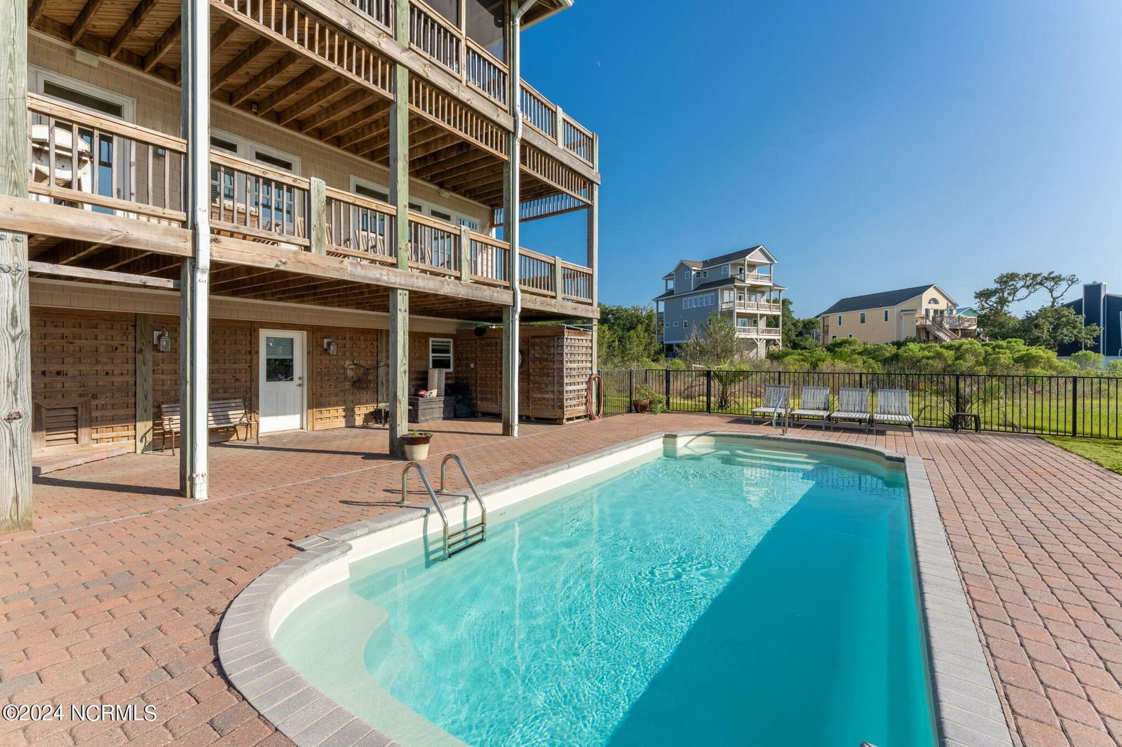 110 Windjammer Drive, Surf City, Surf City Topsail Island Real Estate