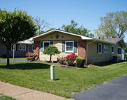 91 Central Boulevard, Brick image