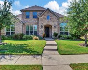 877 Clear Water  Drive, Allen image