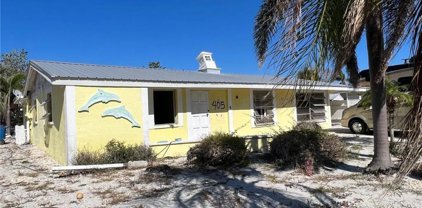 405 Connecticut  Street, Fort Myers Beach