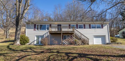 1117 Chatham Hill Road, Marion