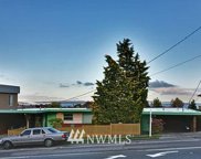 5754 SW Admiral Way, Seattle image