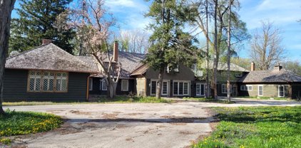 25W431 Plamondon Road, Wheaton