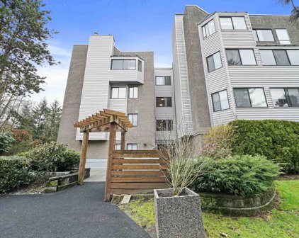 9584 Manchester Drive Unit 203, Burnaby