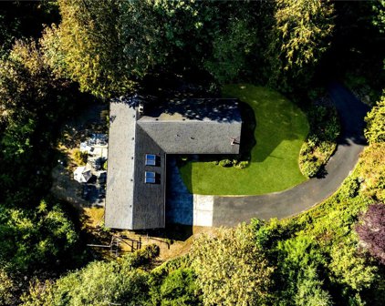 11008 N Deer Drive, Woodway