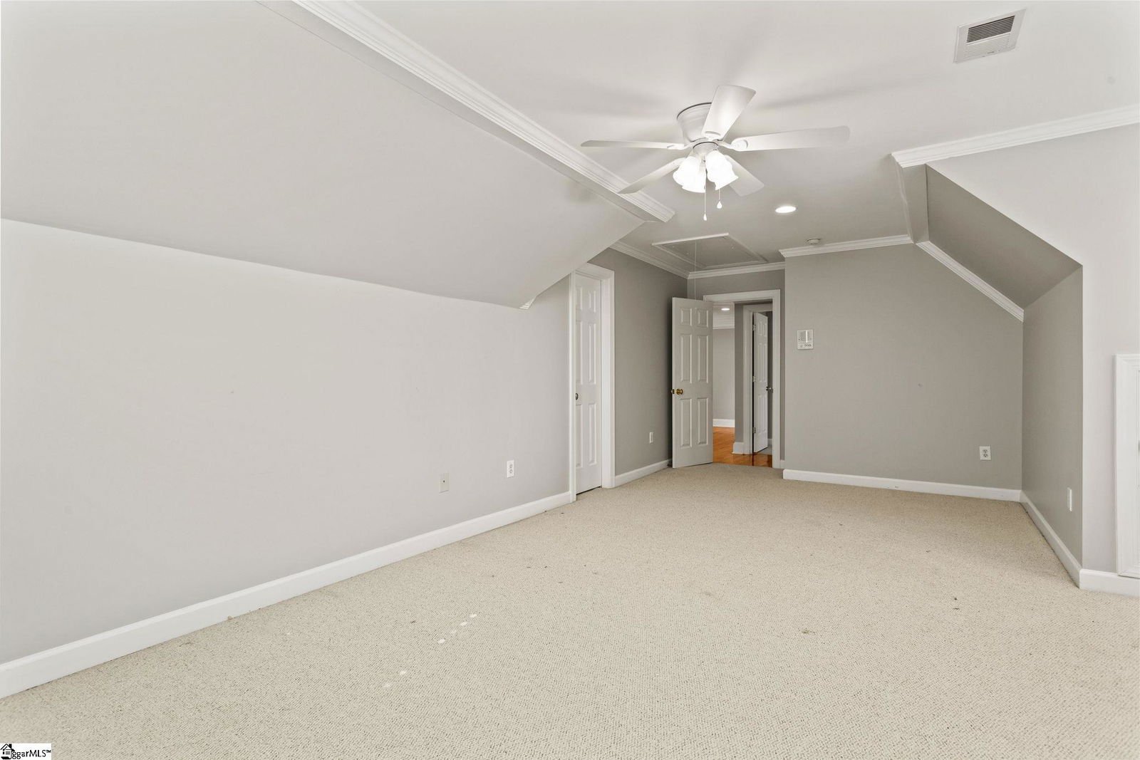 MLS 1514815 Spaulding Farm 522 Spaulding Lake Drive, Greenville Property for Sale