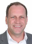 Rey Wolmers Fernandez - Hawaii Realtor
