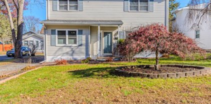 375 W Clinton St, Dover Town
