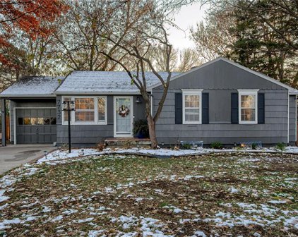 7732 Briar Drive, Prairie Village