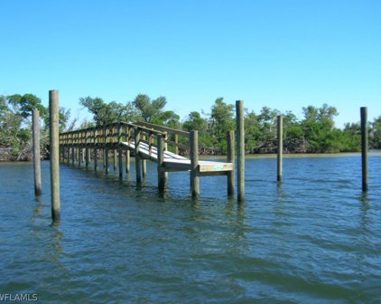 1 West Part Island, Bokeelia