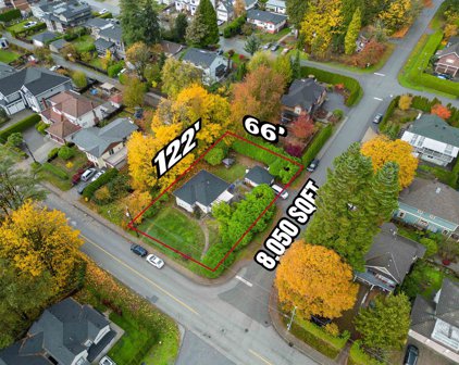 971 Rochester Avenue, Coquitlam