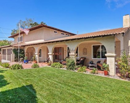 3460 Ridgecrest Dr., Carlsbad