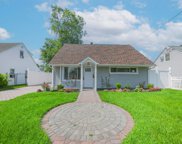 815 Merillon Avenue, Westbury image