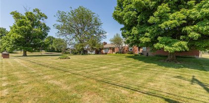 8662 Brewerton  Road, Cicero