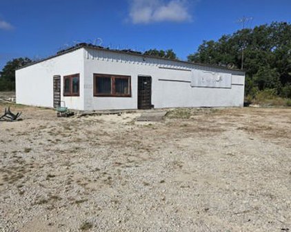 10222 State Highway 16 S, Pipe Creek