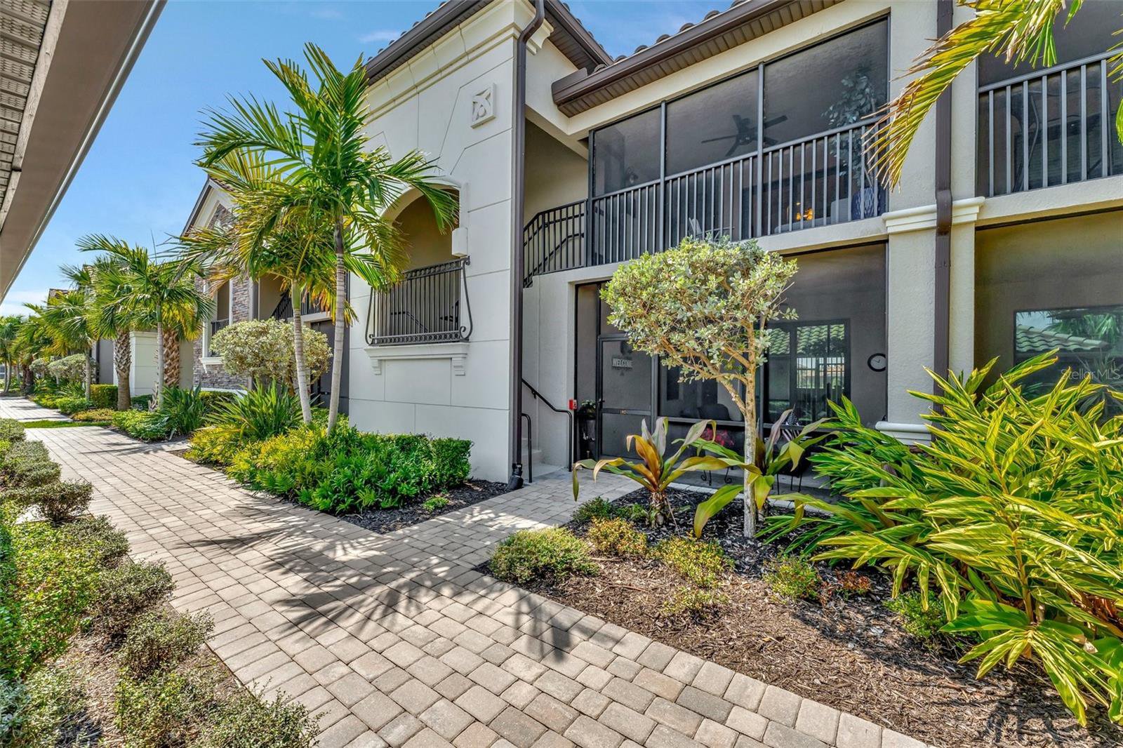 5517 Palmer Circle Unit 202, Bradenton, 34211