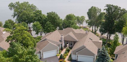 2958 Pelican Point Circle, Mound