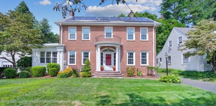 74 Clairmont St, Longmeadow
