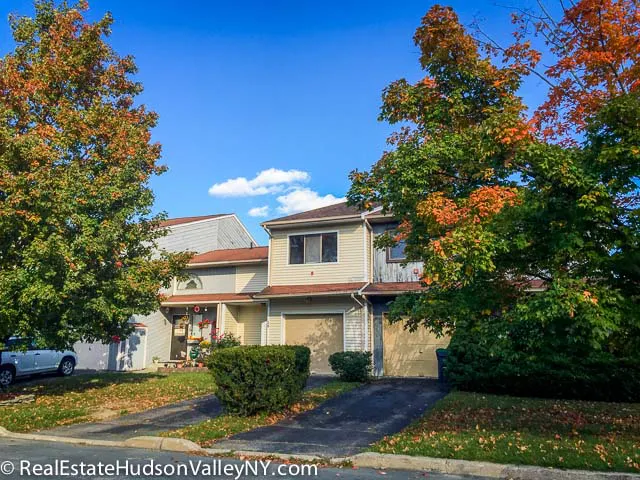 Kings Estate Homes for Sale in Warwick NY