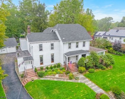 629 E Broad St, Westfield Town