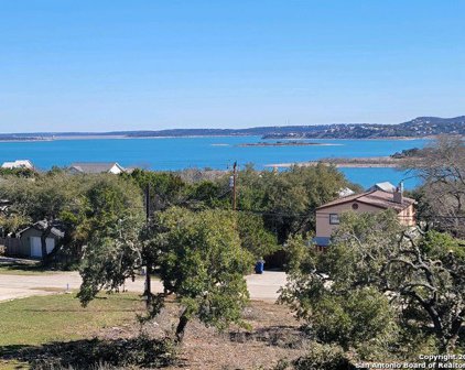 1433 Riviera Dr, Canyon Lake