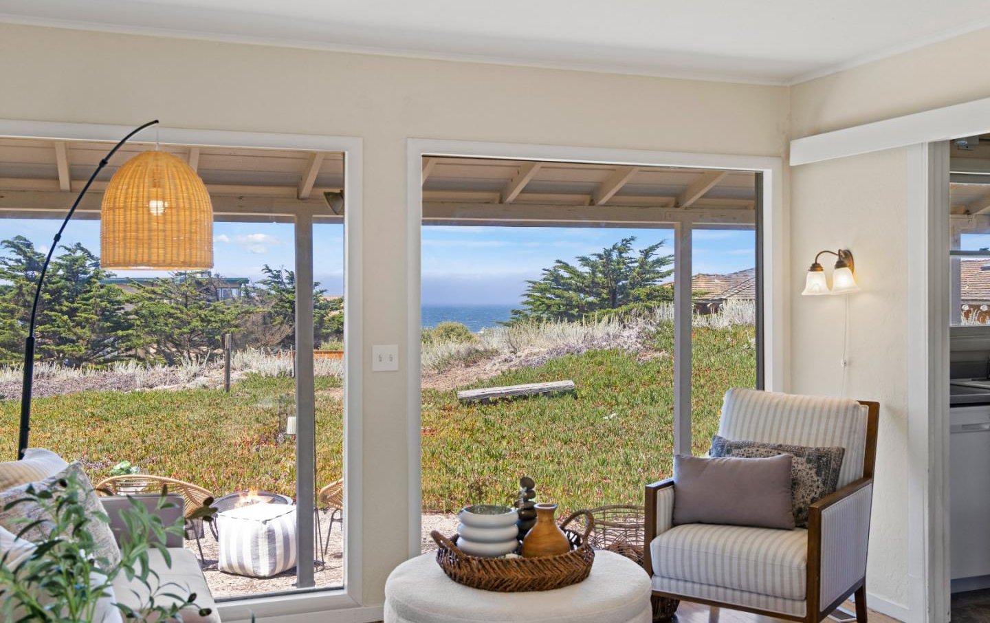 1387 Jewell AVE, Pacific Grove, 93950SOLD