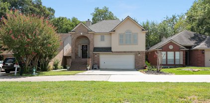 111 Harbour Town Way, Conroe