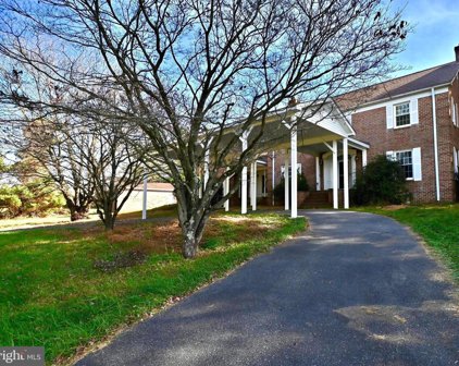 7429 Hawkins Creamery Rd, Gaithersburg