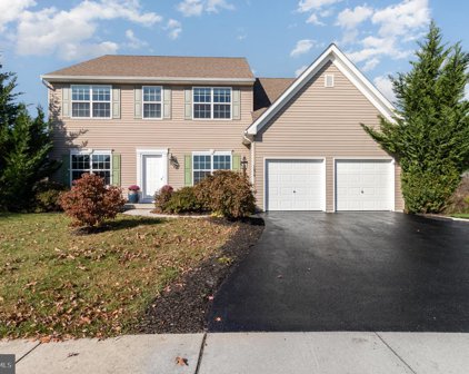 1876 Creek View Dr, Palmyra