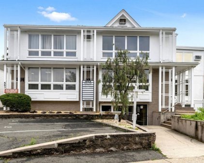 543 Valley Rd Unit 9, Montclair Twp.