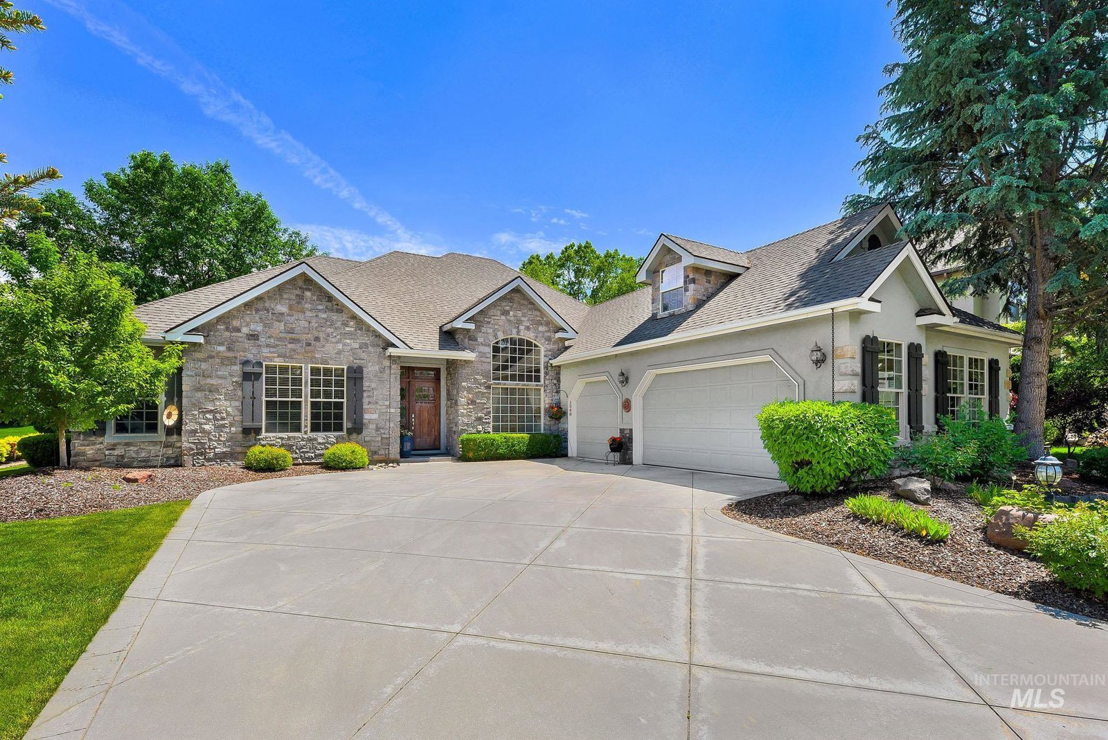 1548 S Island Glenn Way, Eagle, Idaho 83616 MLS98904520 Residential Boise, Eagle, Meridian