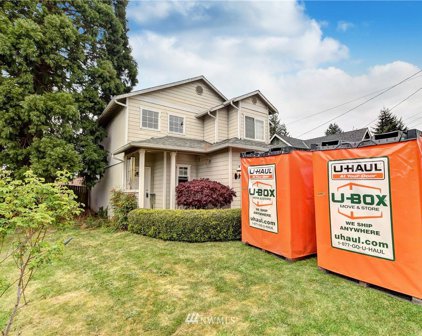 2215 Adams Avenue, Everett