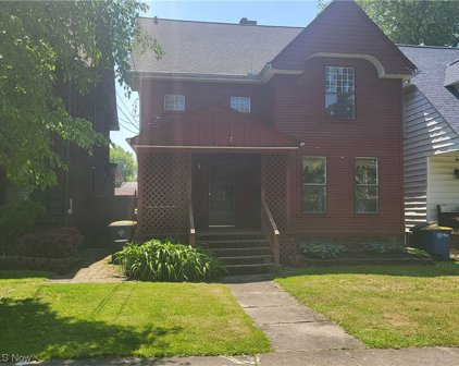 1704 Walnut Boulevard, Ashtabula