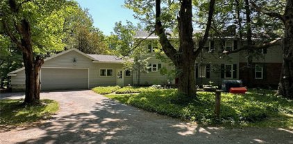 6690 Bankert  Road, Western