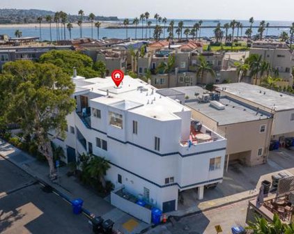 2696 Mission Blvd, Pacific Beach/Mission Beach