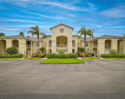 21371 Lancaster Run Unit 114, Estero