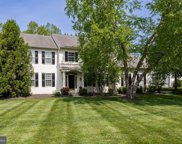 410 Partridgeberry Ln, Chester Springs image