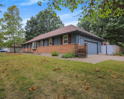 218 N Elm Street, Wellsville