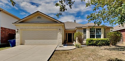 8627 Feather Trail, Helotes
